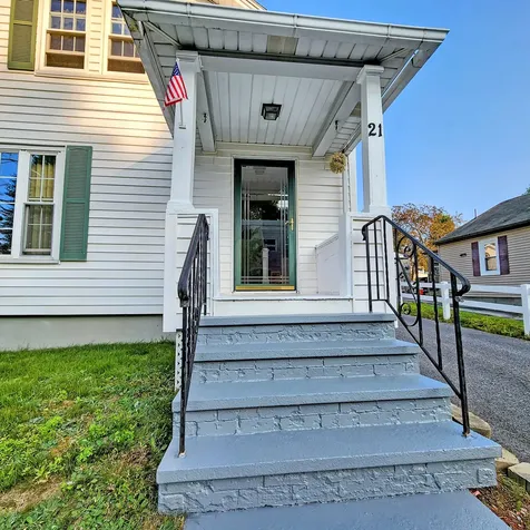 21 Moody Street Lewiston ME 04240