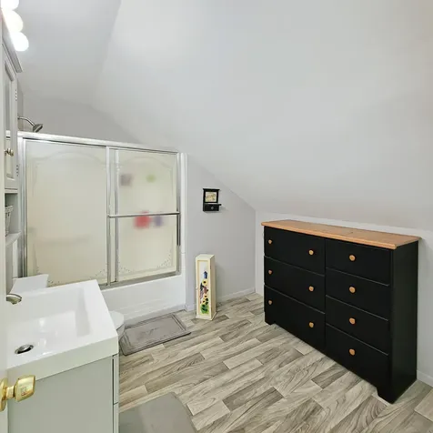 21 Moody Street Lewiston ME 04240