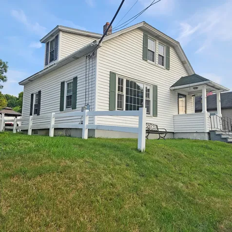 21 Moody Street Lewiston ME 04240