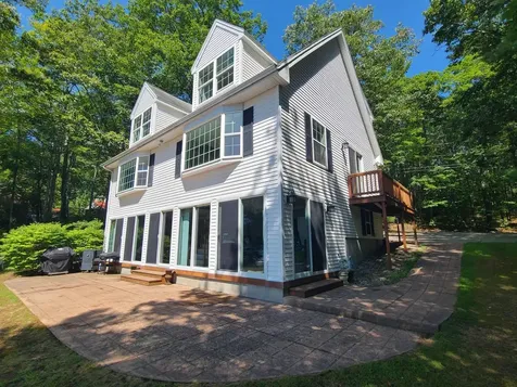 56 Logan Circle Waterboro ME 04030