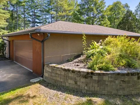 15 Goodrich Lane Winslow ME 04901