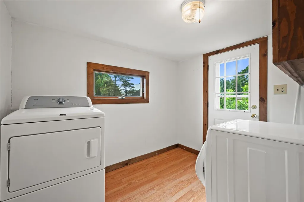 30 Munroe Street Bangor ME 04401