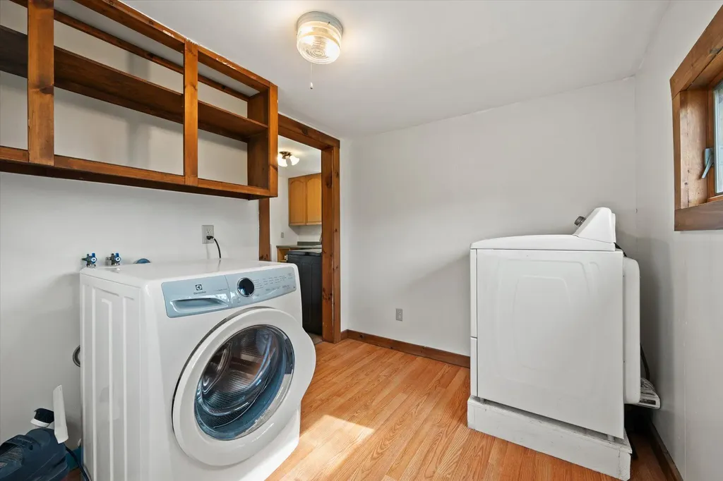 30 Munroe Street Bangor ME 04401