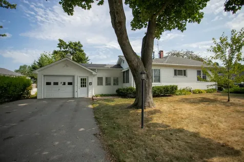 139 Fourteenth Street Bangor ME 04401