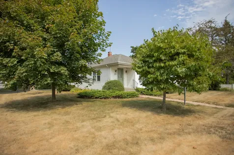 139 Fourteenth Street Bangor ME 04401