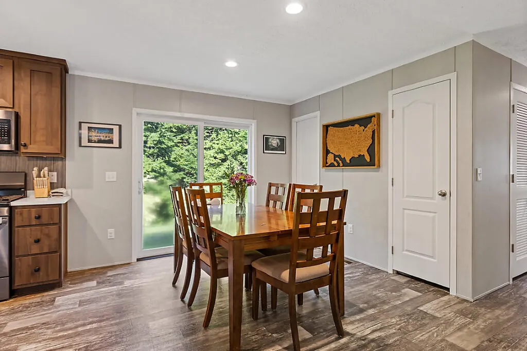 22 Old Route 133 Winthrop ME 04364