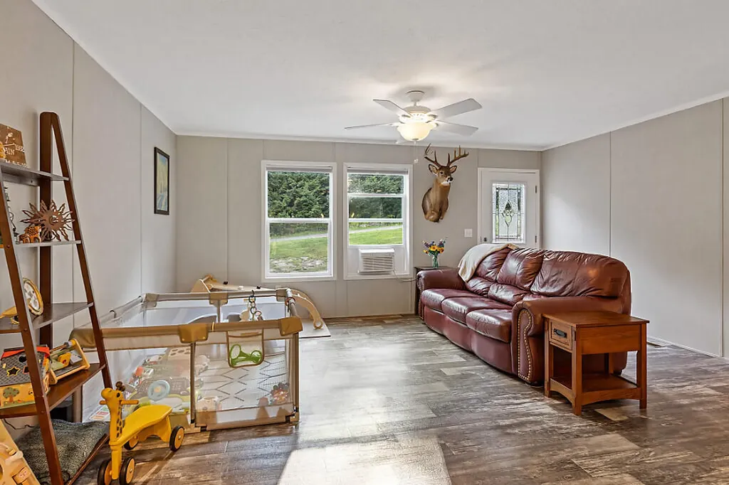 22 Old Route 133 Winthrop ME 04364