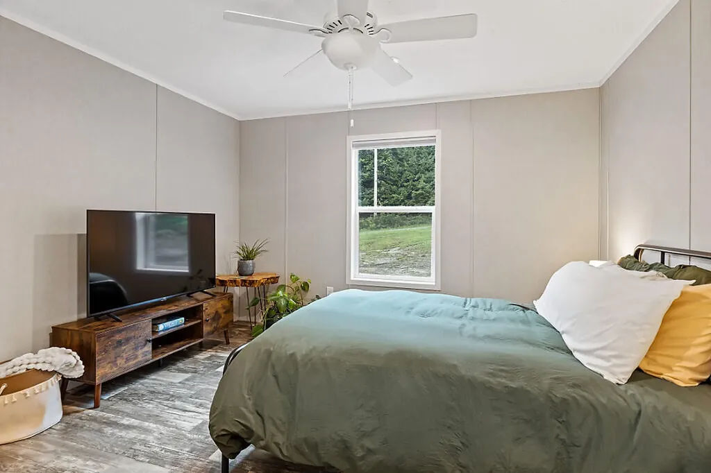 22 Old Route 133 Winthrop ME 04364