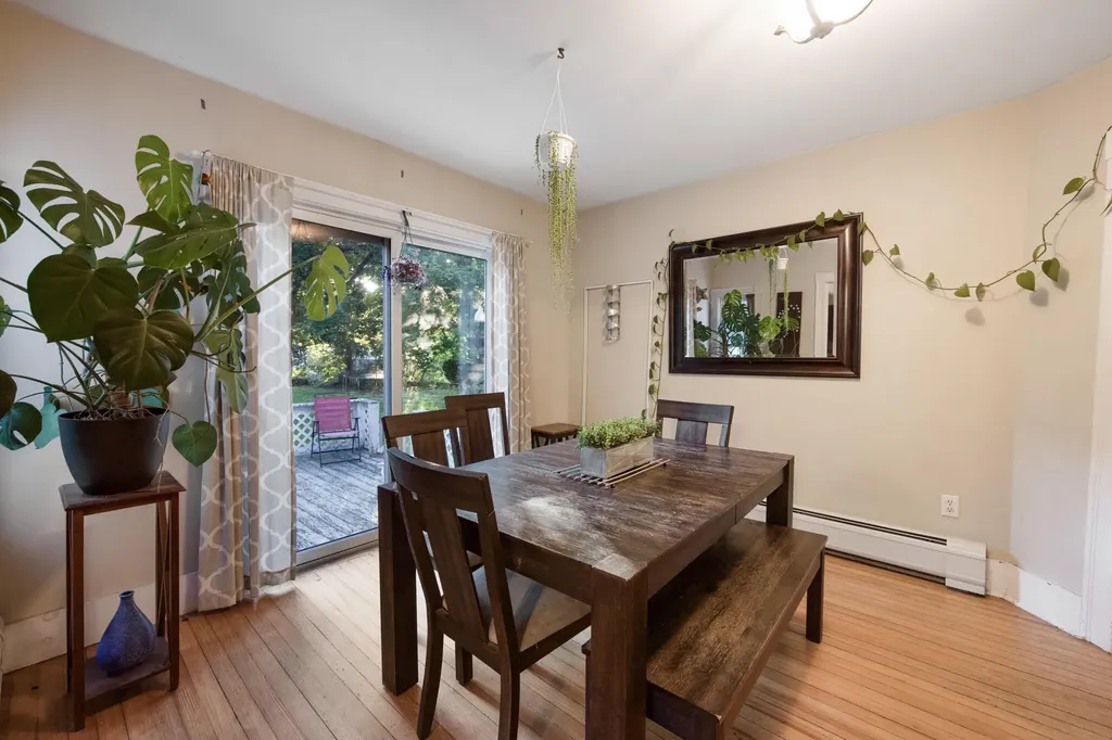 8 Grove Street Newport ME 04953
