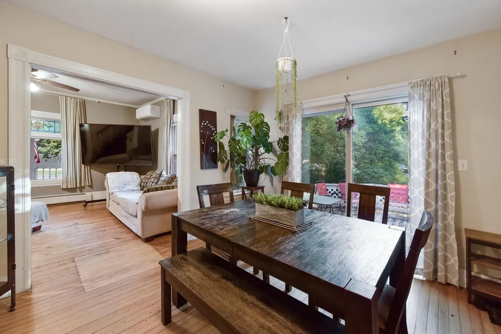 8 Grove Street Newport ME 04953