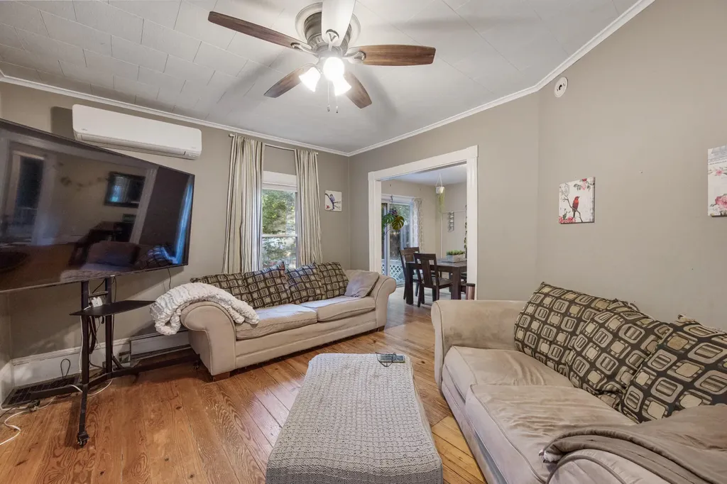 8 Grove Street Newport ME 04953