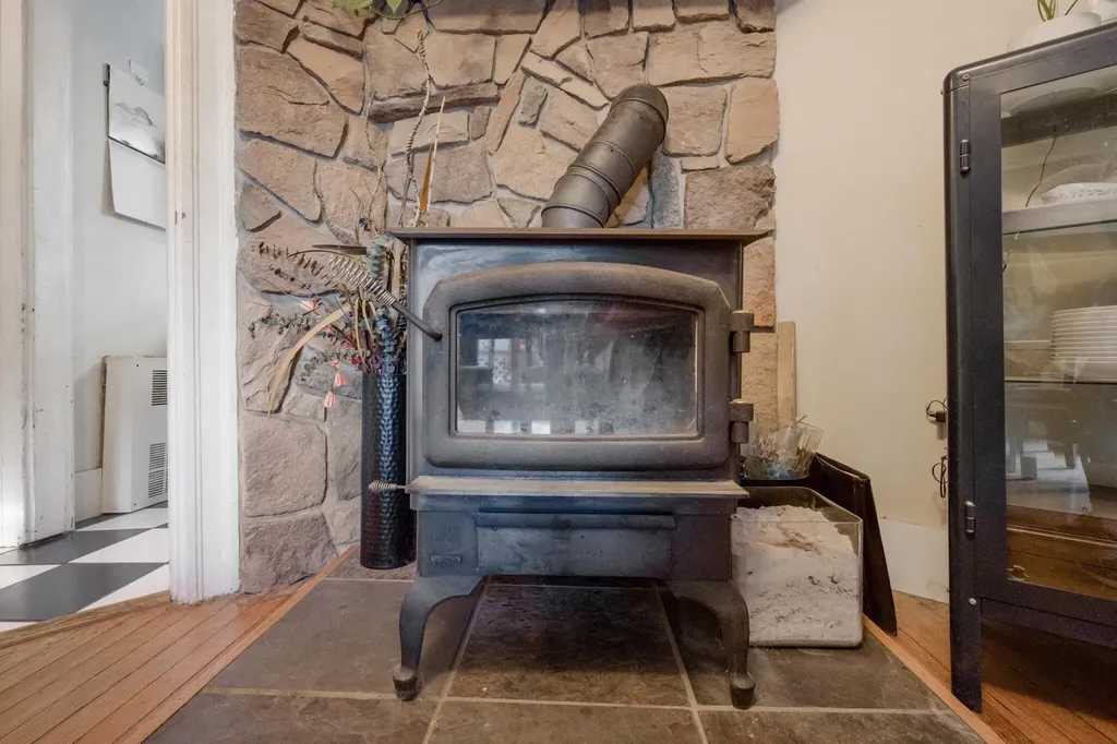 8 Grove Street Newport ME 04953