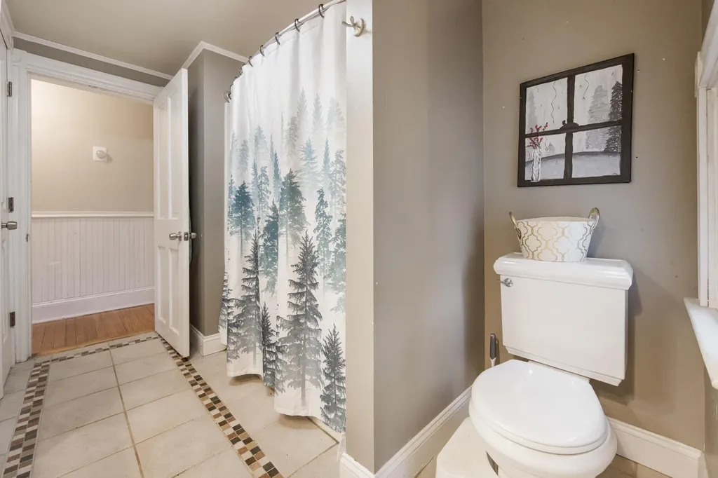 8 Grove Street Newport ME 04953