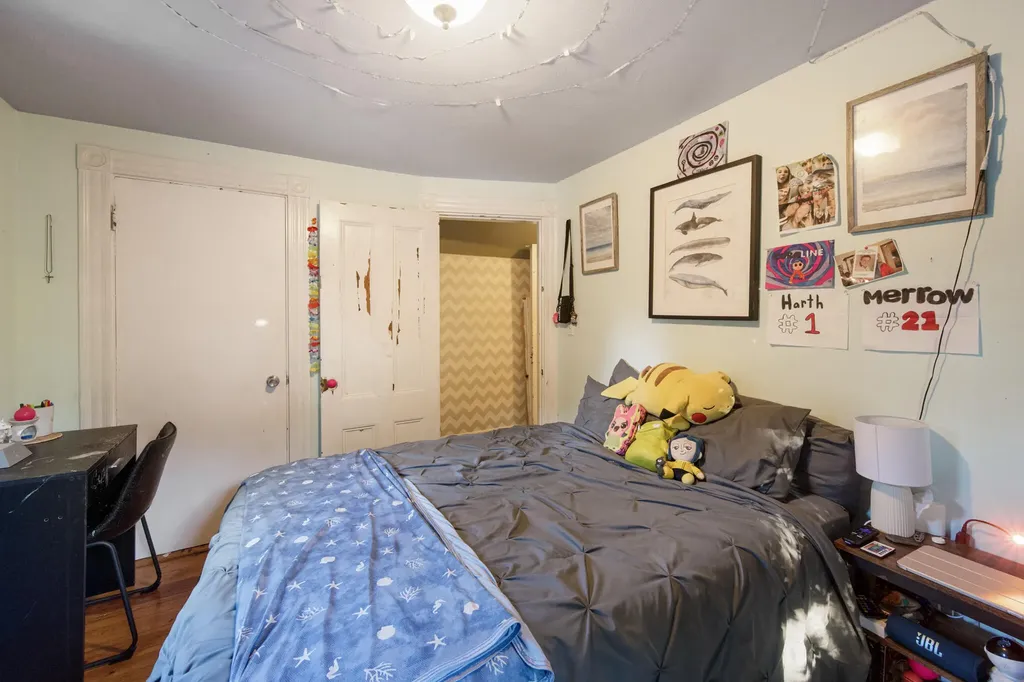 8 Grove Street Newport ME 04953