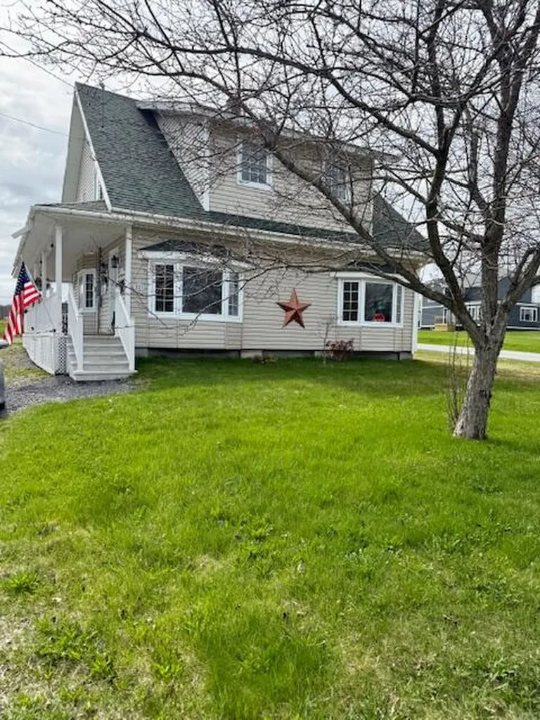 321 Main Street Van Buren ME 04785