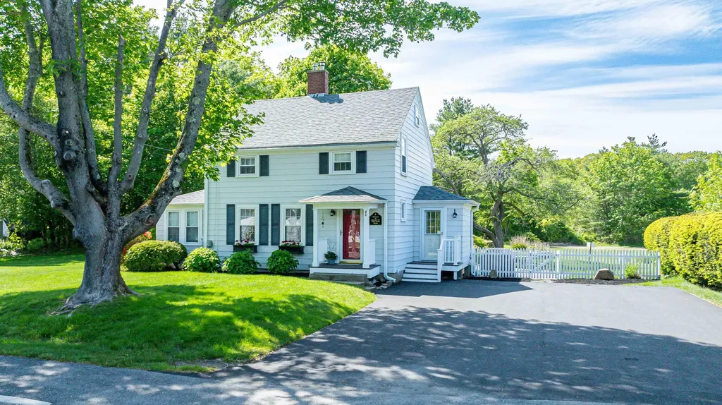 80 Main Street York ME 03909