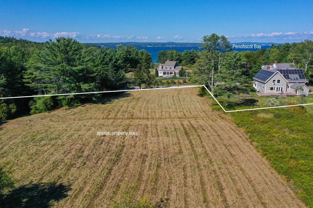 95 Bayside Road Northport ME 04849