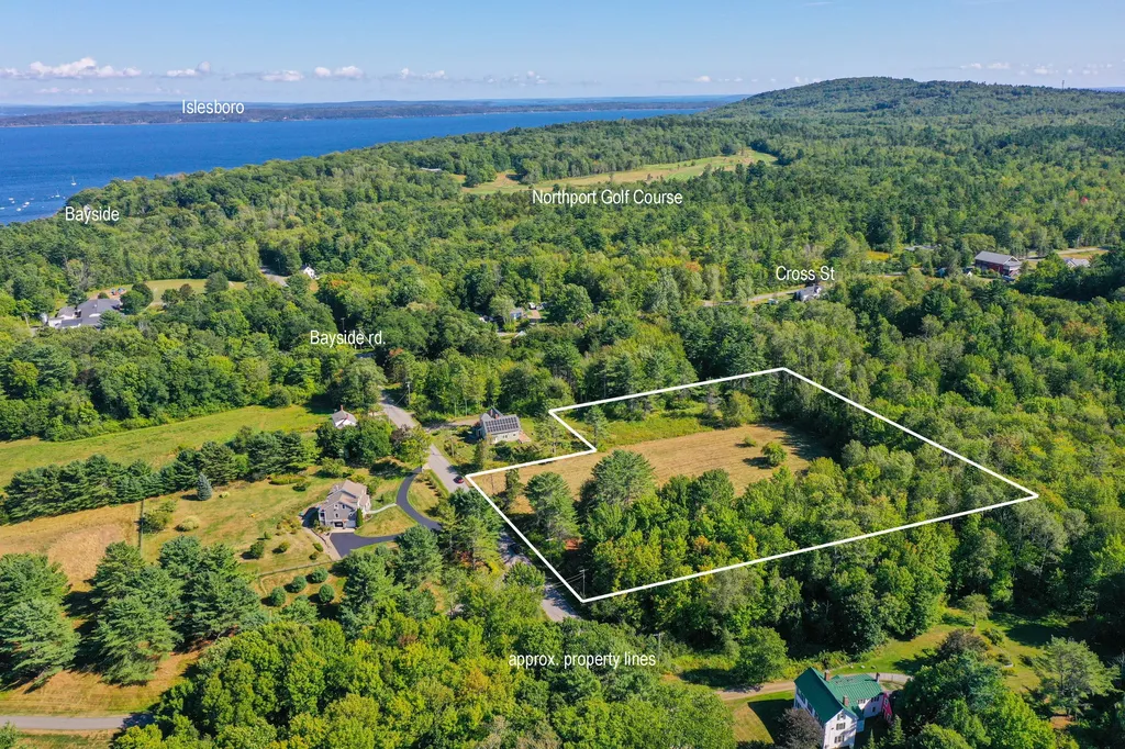 95 Bayside Road Northport ME 04849