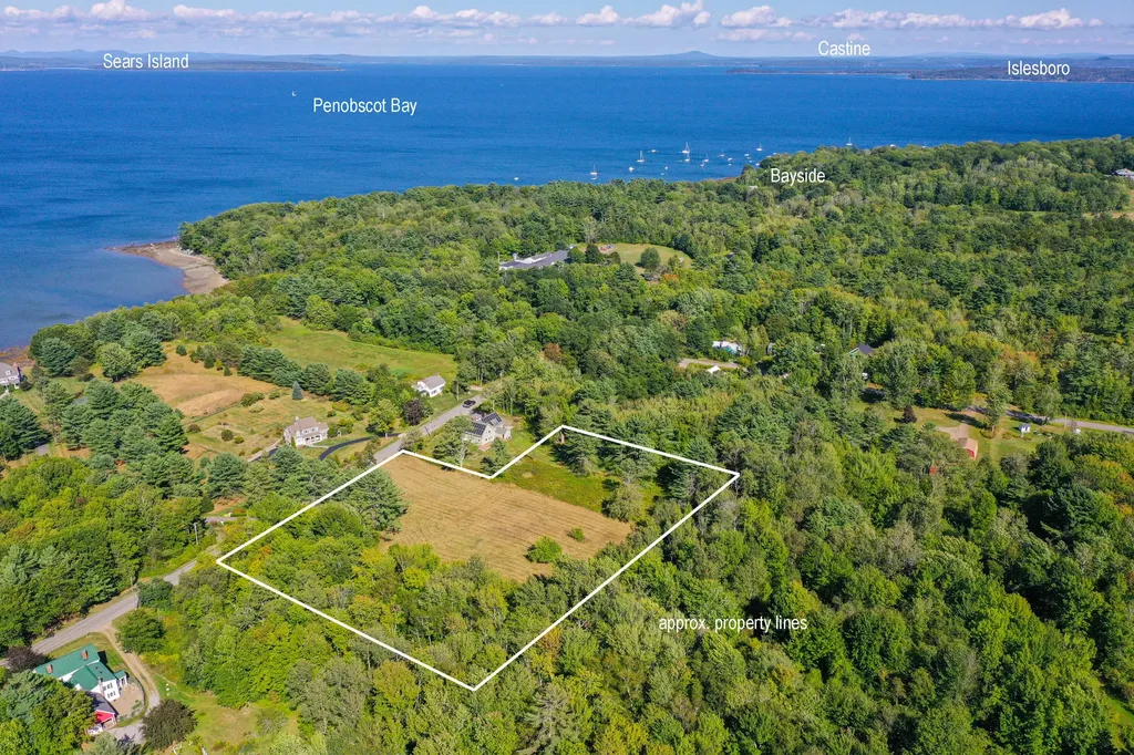 95 Bayside Road Northport ME 04849