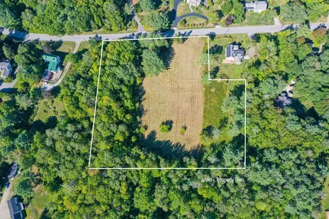 95 Bayside Road Northport ME 04849