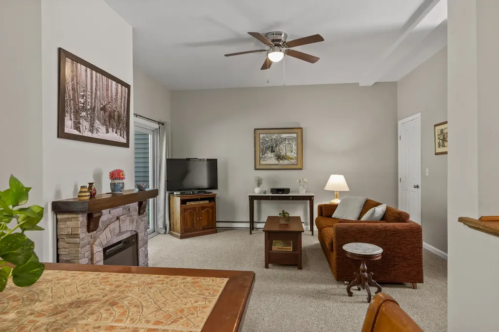 4 Sadler Drive Brunswick ME 04011