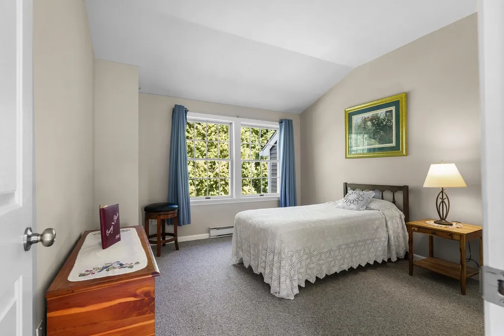 4 Sadler Drive Brunswick ME 04011