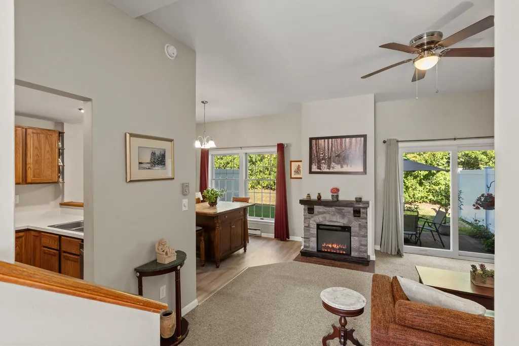 4 Sadler Drive Brunswick ME 04011