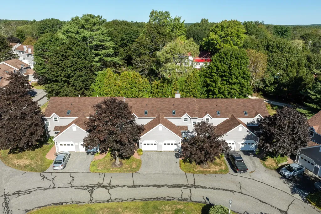 4 Sadler Drive Brunswick ME 04011