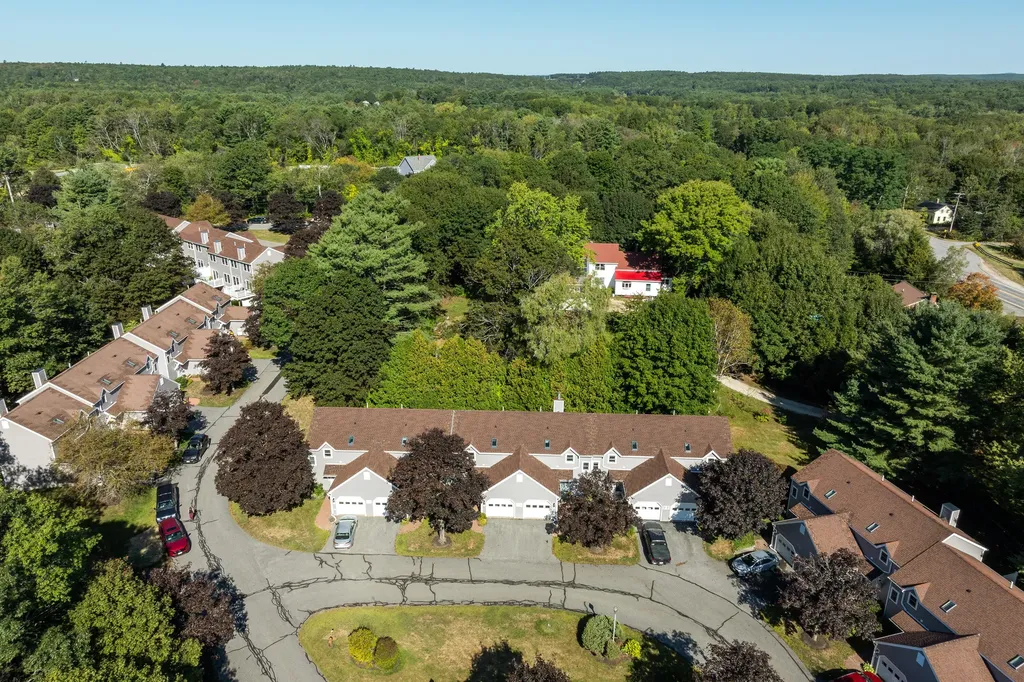 4 Sadler Drive Brunswick ME 04011