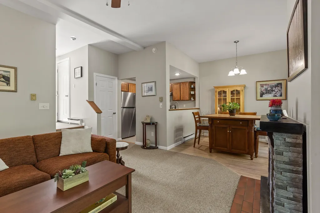 4 Sadler Drive Brunswick ME 04011