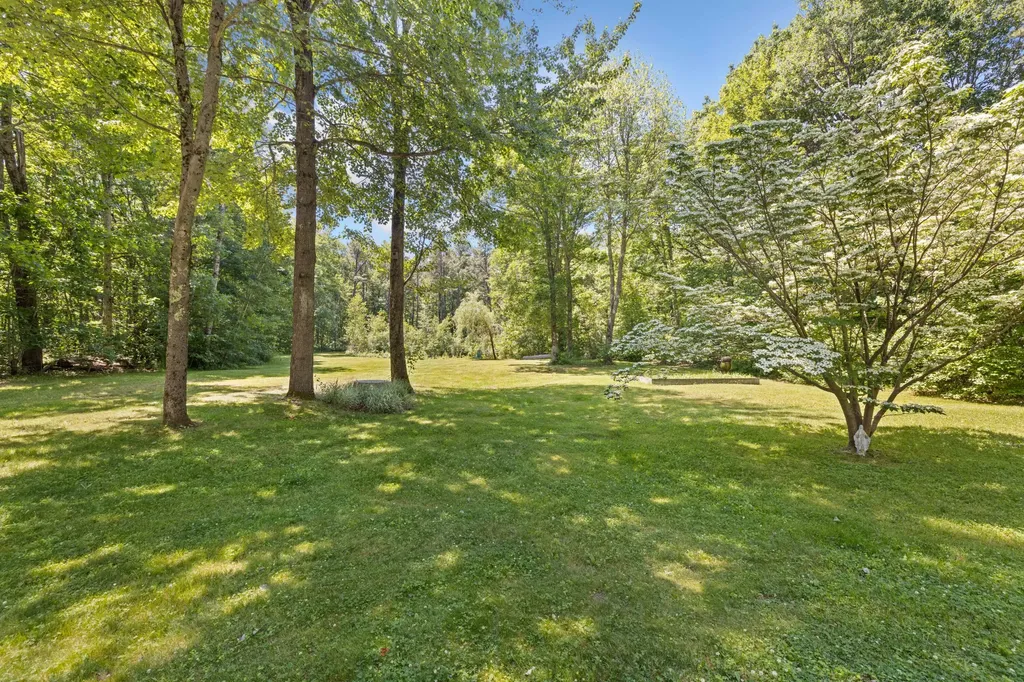 36 Middle Road Kennebunk ME 04043