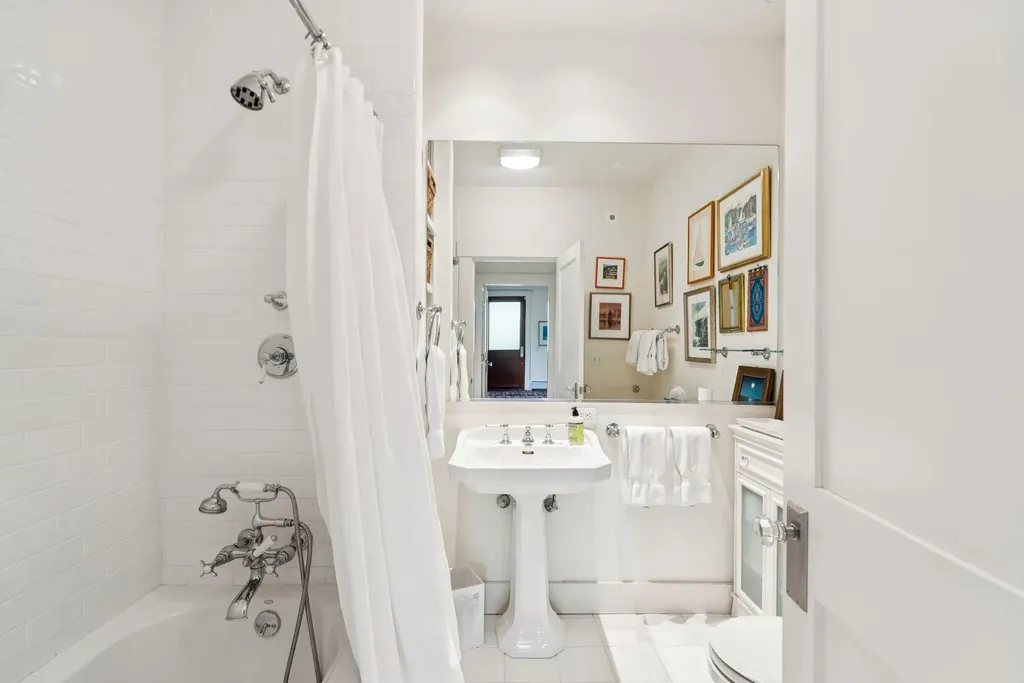 8 Cedar Street Camden ME 04843