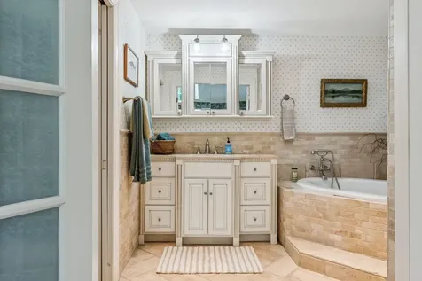 17 Juniper Knoll Kennebunkport ME 04046