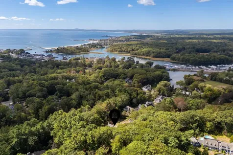 17 Juniper Knoll Kennebunkport ME 04046