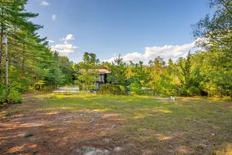 2 Flynn Road Raymond ME 04071