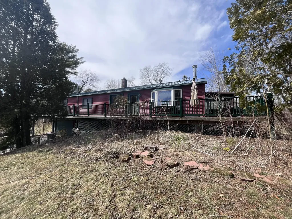 437 Stream Road Winterport ME 04496