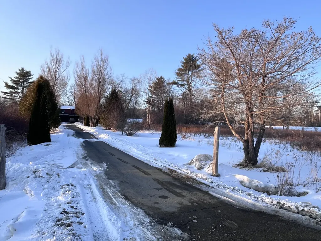 437 Stream Road Winterport ME 04496