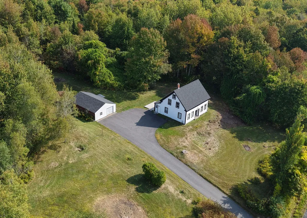 755 Bucksport Road Ellsworth ME 04605