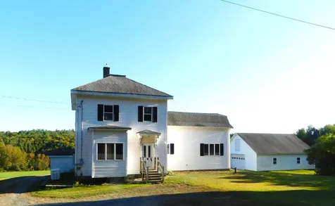 76 Dexter Road Garland ME 04939
