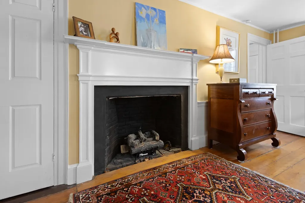 25 Cross Street Saco ME 04072