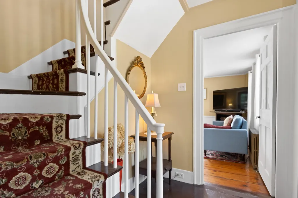 25 Cross Street Saco ME 04072