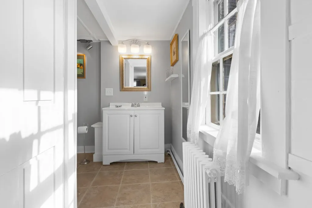 25 Cross Street Saco ME 04072