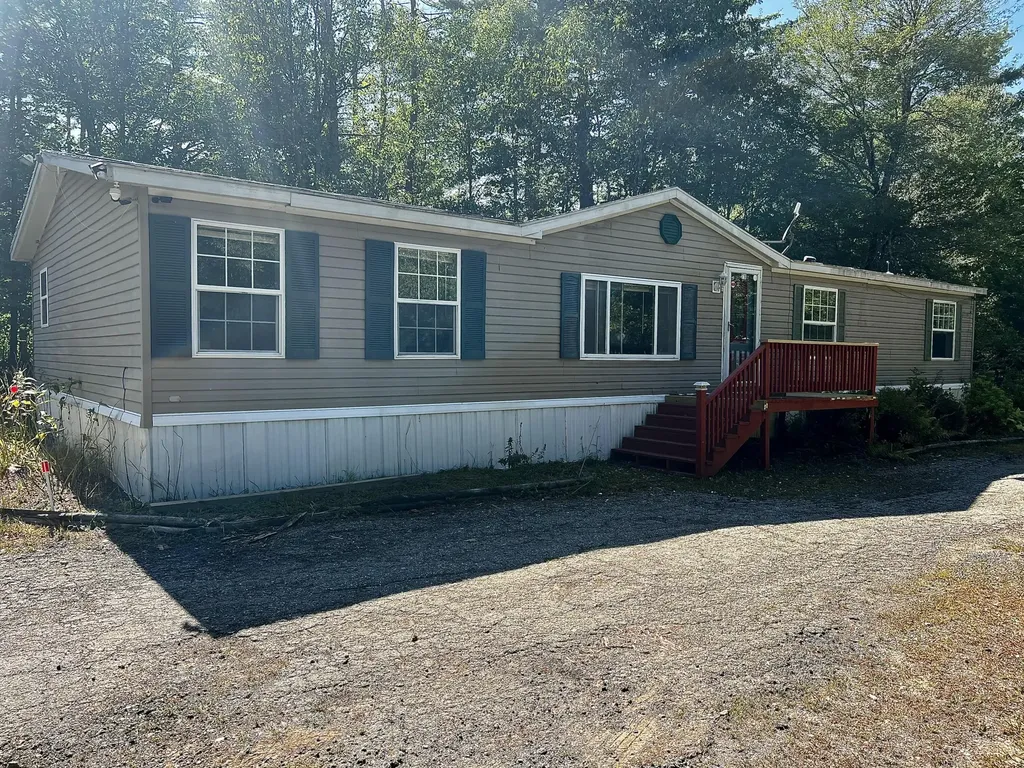 78 Blaisdell Corner Road Lebanon ME 04027