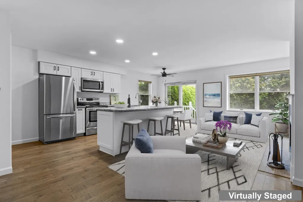 10 Yorke Ridge Way York ME 03909