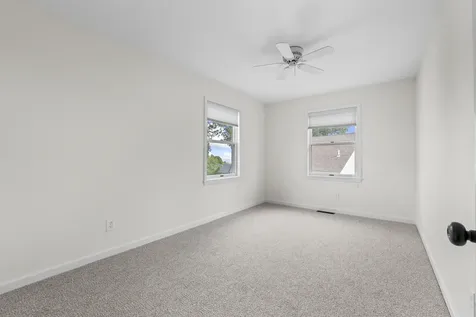 10 Yorke Ridge Way York ME 03909