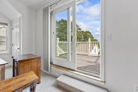 10 Yorke Ridge Way York ME 03909