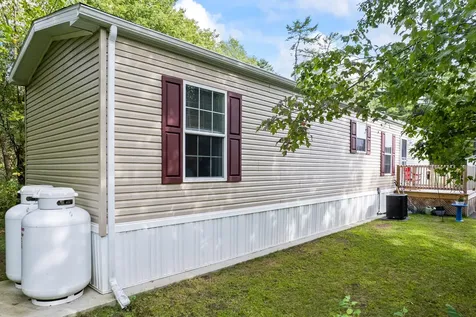 4 Clover Corner Lane Augusta ME 04330