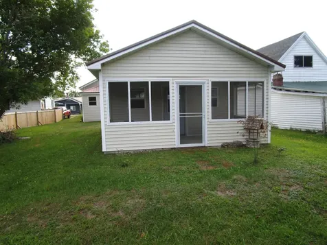 10 York Street Howland ME 04448