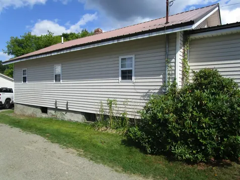 10 York Street Howland ME 04448