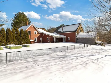 444 W Auburn Road Auburn ME 04210
